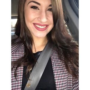 Meet your Posher, Jackie